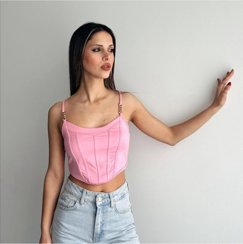 Örme aksesuar detaylı askılı crop