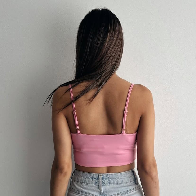 Örme aksesuar detaylı askılı crop